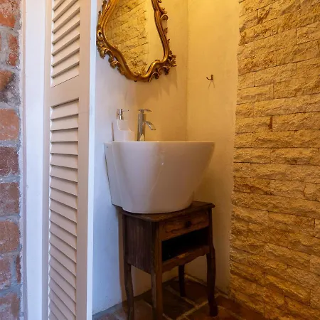 Apartment Old Town Traditional House With Terrace