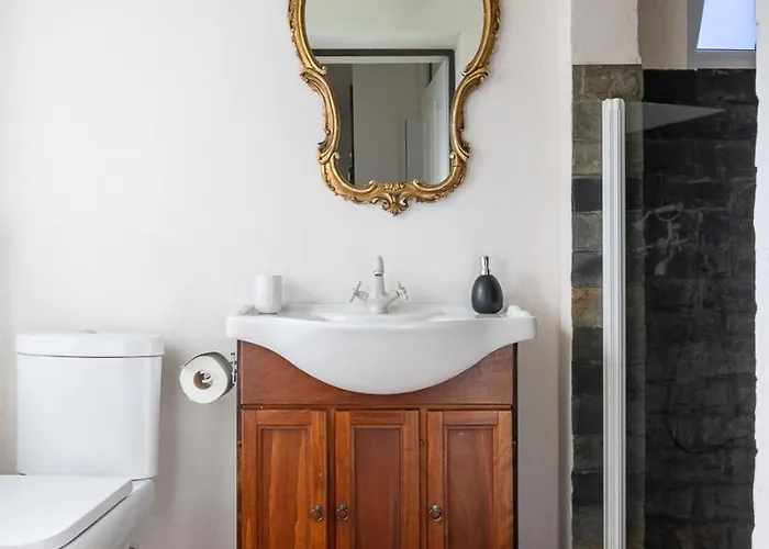 Iconic View Terrace - 2 Private Apartment *